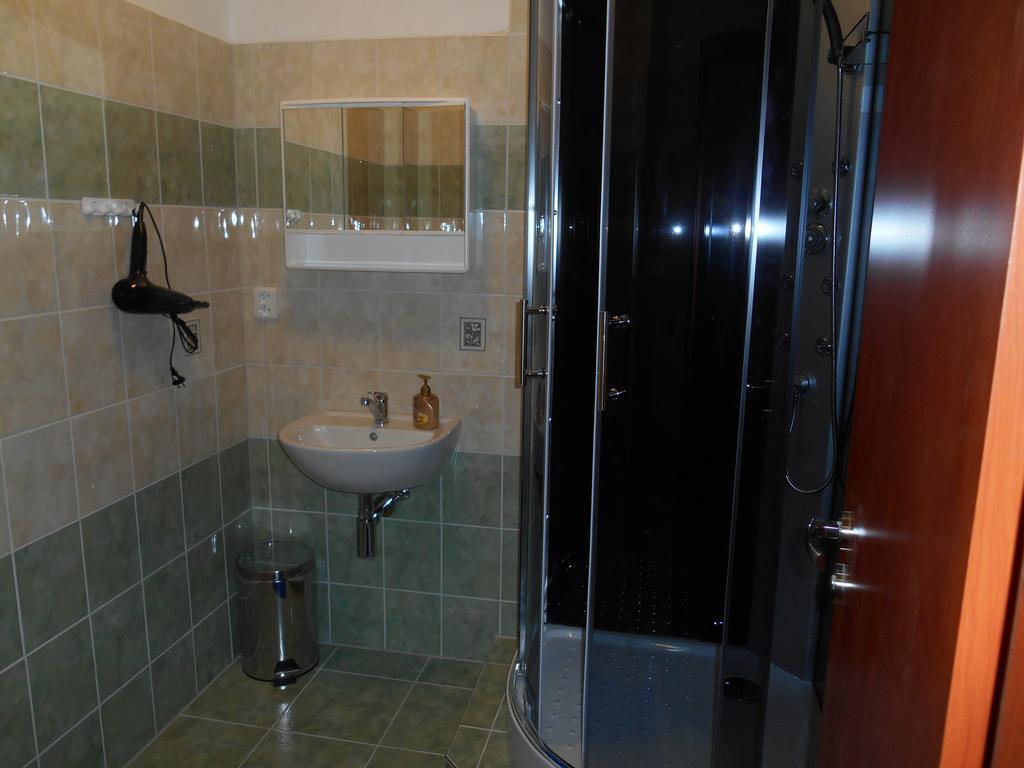 Apartment KLV Quarto foto